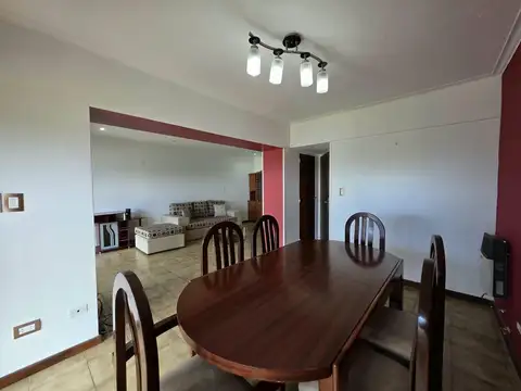 Departamento 5 ambientes con 3 baños