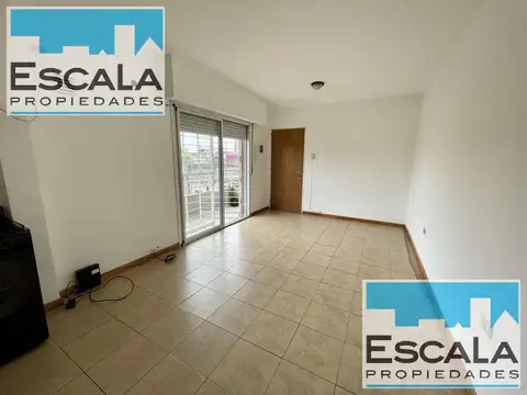 MONOAMBIENTE CON BALCÓN EN ALQUILER