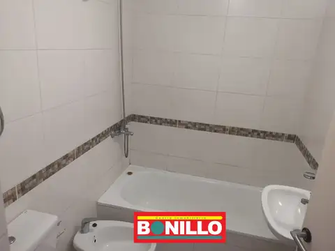 Departamento en Alquiler en Villa Pueyrredon, $ 580.000