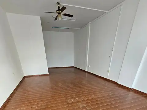 Local en Venta en Barrio España y Hospitales, USD 45.000