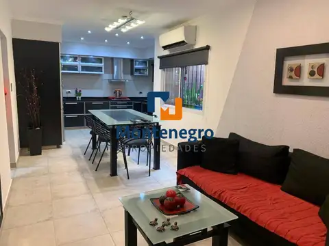 Depto Tipo Casa en Venta de 2 dormitorios