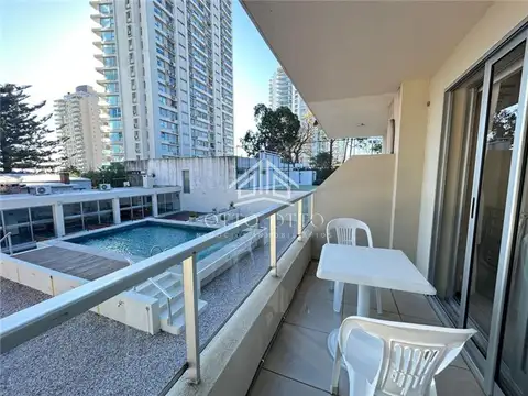 ALQUILER MONOAMBIENTE PUNTA DEL ESTE PLAYA MANSA EDIFICIO LUNA AZUL II