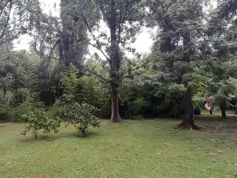 Terreno  2.700 m2 en  Venta  Don Torcuato 