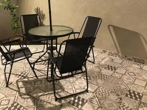 Depto Tipo Casa 2 ambientes con 1 baño