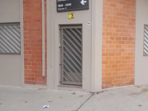 LINDO P.H TODO A NUEVO PLANTA BAJA FRENBTE CON ENTRADA INDEPENDIENTE