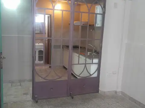 Depto Tipo Casa en Alquiler de 3 ambientes