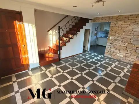 Casa en Alquiler de 3 dormitorios