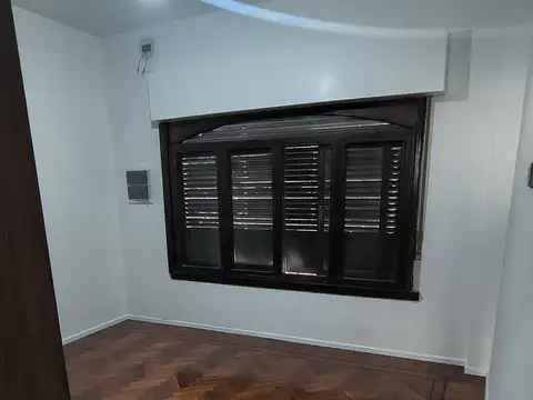 Chacabuco 100, Piso PB