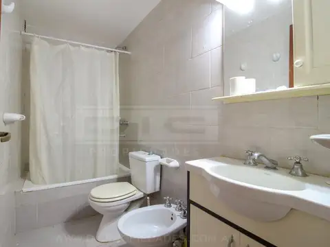 Depto Tipo Casa en Alquiler de 1 dormitorio