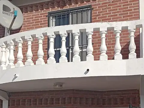 VENTA DUPLEX IMPECABLE, MAR DEL TUYU,  A 2 CUADRAS DEL MAR