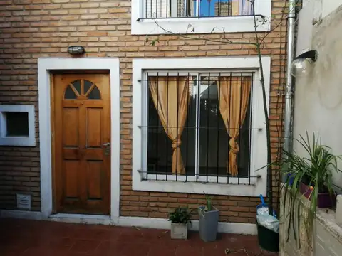 De pasillo, 1 dormitorio.