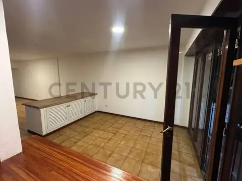 Departamento en Venta en Parque Luro, USD 73.000