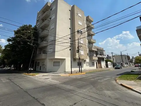 RAUCH - (3F) 2000, Piso PB