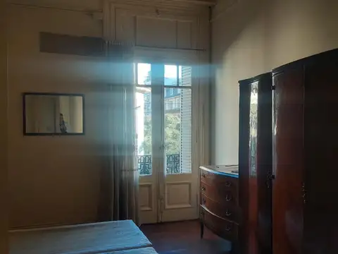 Departamento en Venta de 5 dormitorios