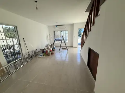 ESPECTACULAR DUPLEX 3 DORMITORIOS ZONA RESIDENCIAL