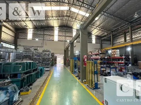 Galpon en Alquiler 31  mts Frente