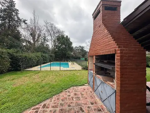 Conesa al 2700