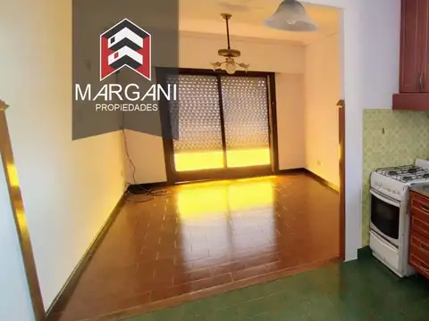 Excelente Departamento 2 AMB c/ Patio + Quincho con parrilla