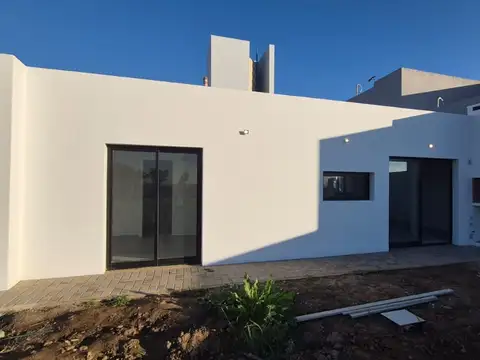 Casa en Venta en Campos De Manantiales, USD 150.000