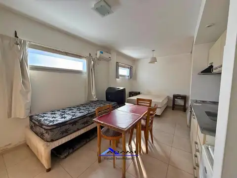 Avenida Costanera 749 , Piso 1