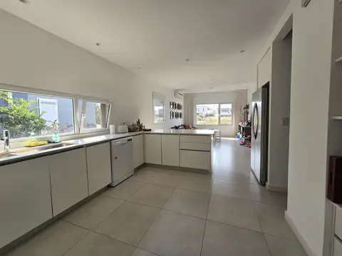 Casa en Alquiler Temporal al Noreste