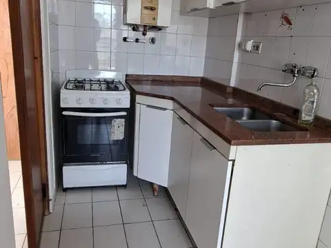 Departamento en Alquiler en Microcentro 3 dorm, 2 baños. cochera