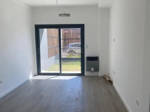 Departamento en Venta en Campana, USD 118.000