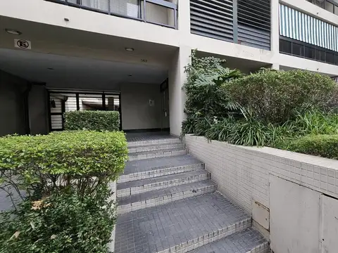 Departamento en 49 entre 12 y 13