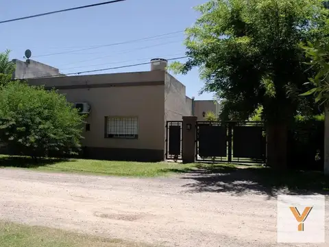 Casa en venta - 2 Dormitorios 1 Baño - 750Mts2 - Villa Lía, San Antonio de Areco