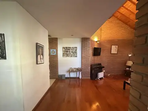 Casa 4 ambientes con 3 baños