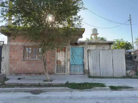 Atocha. Mza. 134 B. Casa 100