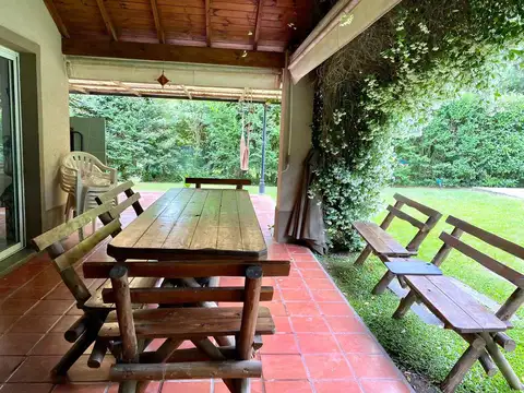 Fincas de Maschwitz. Alquiler  casa en PB con 3 dormitorios con muebles. APTO CREDITO
