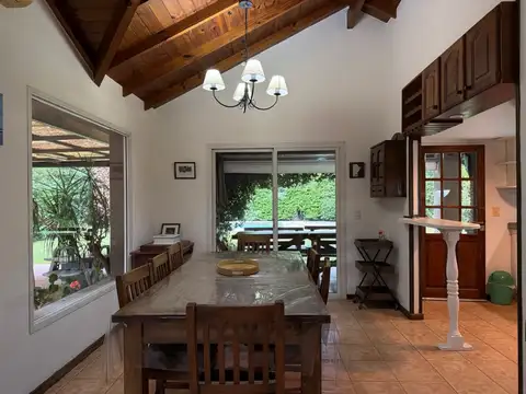 Casa en Alquiler al Este
