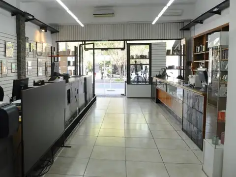Local en Venta en San Miguel, USD 250.000
