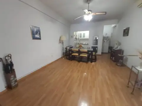 Estanislao Del Campo 594 , Piso 1