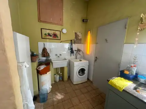 VENTA CASA 3 DORM + DEPTO - SAN ANTONIO DE ARRED.