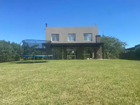 Barrio San Matias 1000