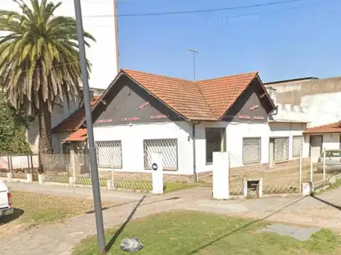 UNICA Y EXCELENTE ESQUINA MICROCENTRO