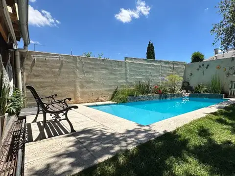 Casa en Venta al Este