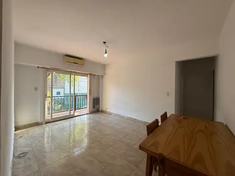 Departamento en Venta en Villa Pueyrredon, USD 110.000