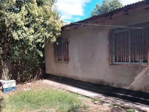 EXCELENTE PROPIEDAD MULTIFAMILIAR-OPORTUNIDAD