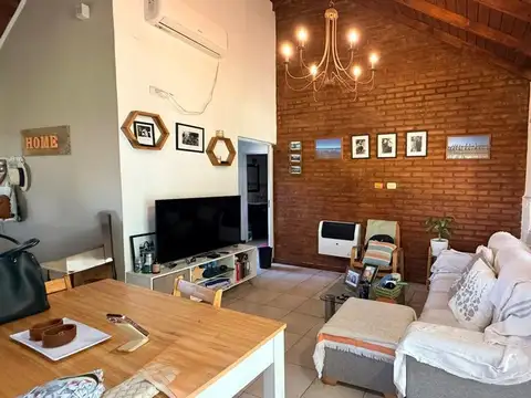 Casa en Venta en Alberdi, USD 75.000