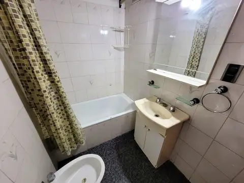 Departamento en Alquiler en Once, $ 420.000