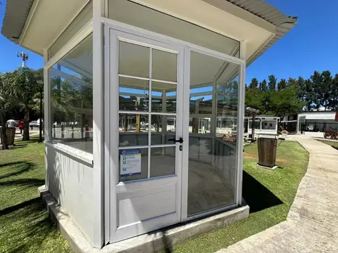 Local en Venta en Canning, USD 1.200