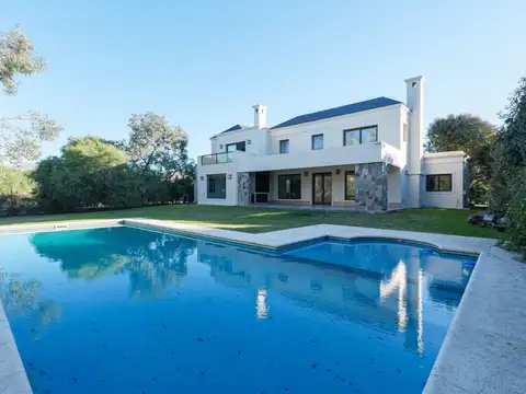 Casa al Golf Estancias del Pilar con financiación!