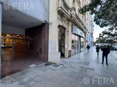 Carlos Pellegrini 1000