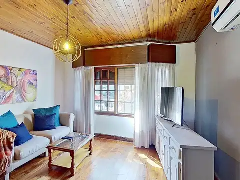 Depto Tipo Casa en Venta de 4 dormitorios