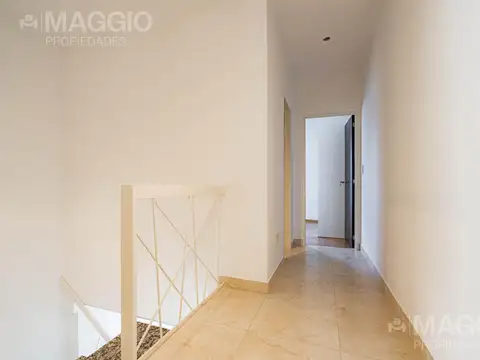 Depto Tipo Casa 3 ambientes con 1 baño