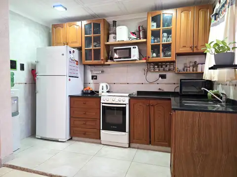 Depto Tipo Casa en Venta de 4 ambientes