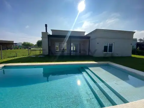 Casa en Venta en Pilar del Este - San Ramon, Countries y Barrios Cerrados en Pilar